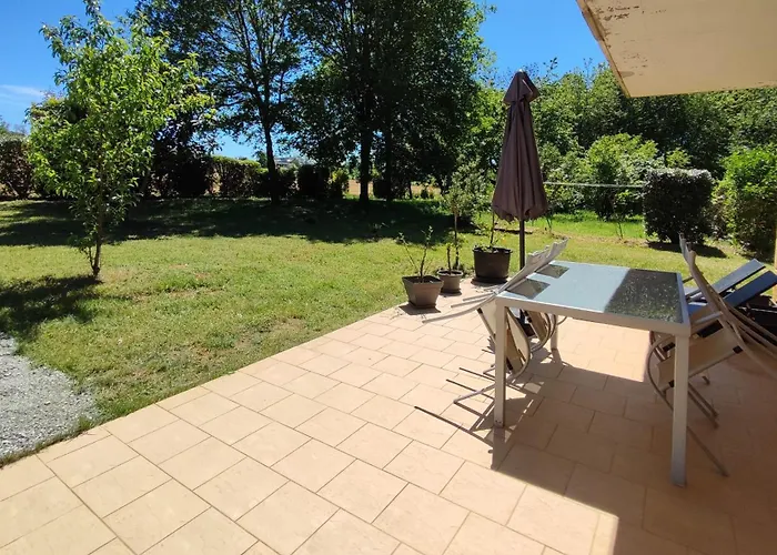 T2 Cosy Апартаменты *